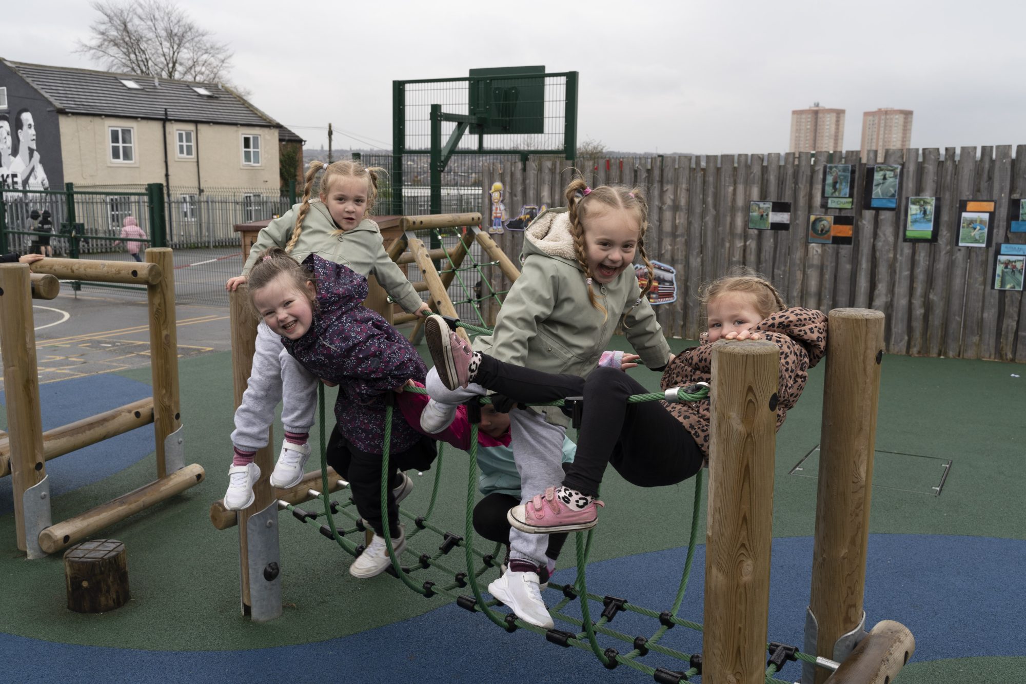 Beeston Primary School — school photograph 33