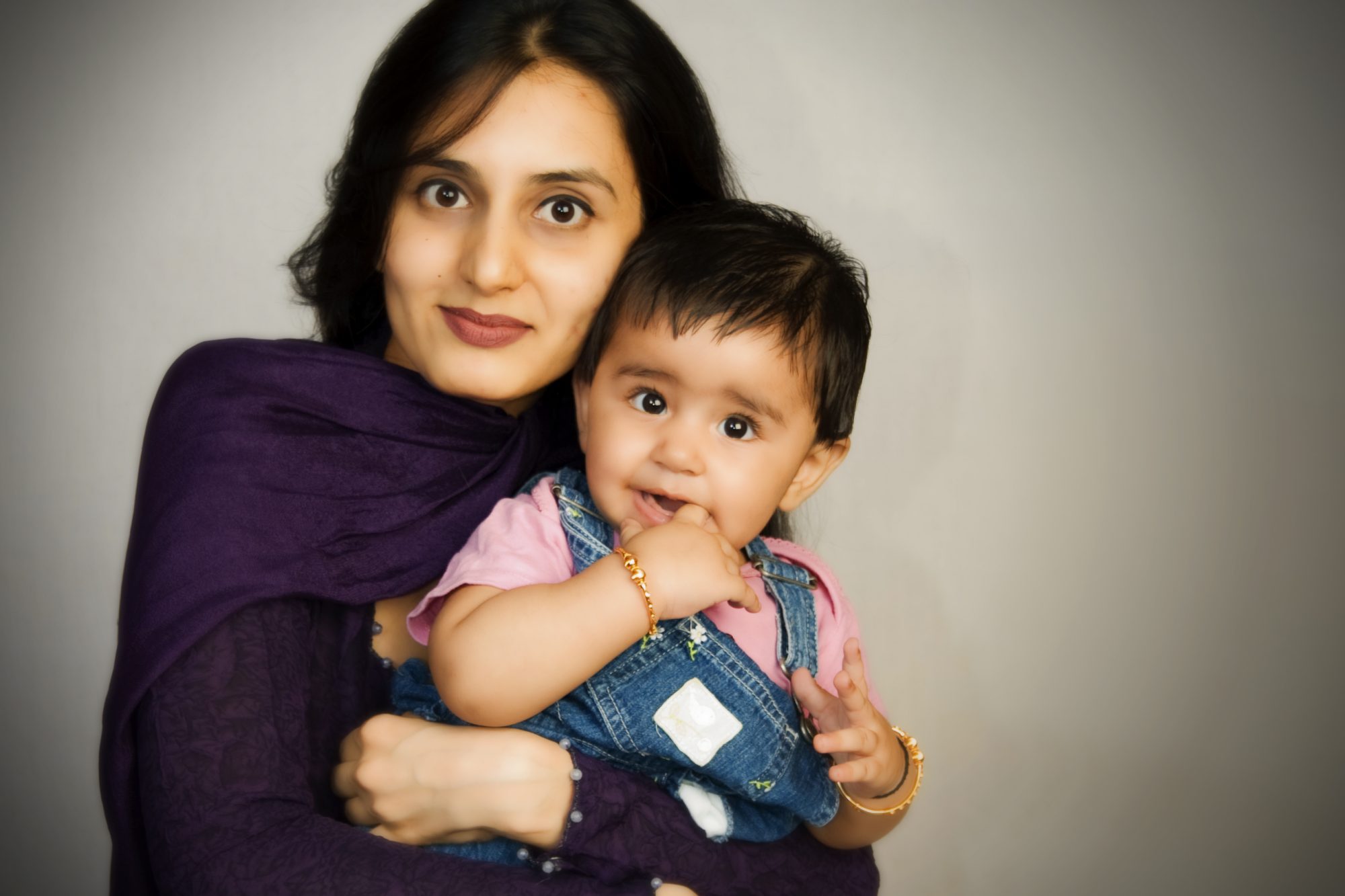 Shiza & Family — portrait photograph 5