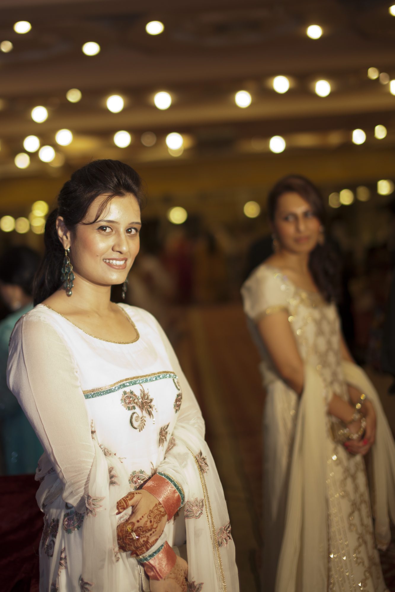 Amna
